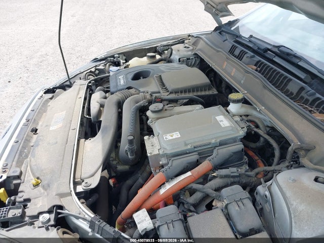 3FA6P0UUXJR278852 Ford Fusion Hybrid S