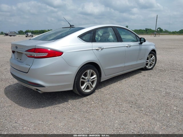 3FA6P0UUXJR278852 Ford Fusion Hybrid S