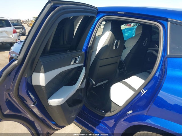 BMW X6 M Competition 2026 5YM23ET0XT9050355 Image 8