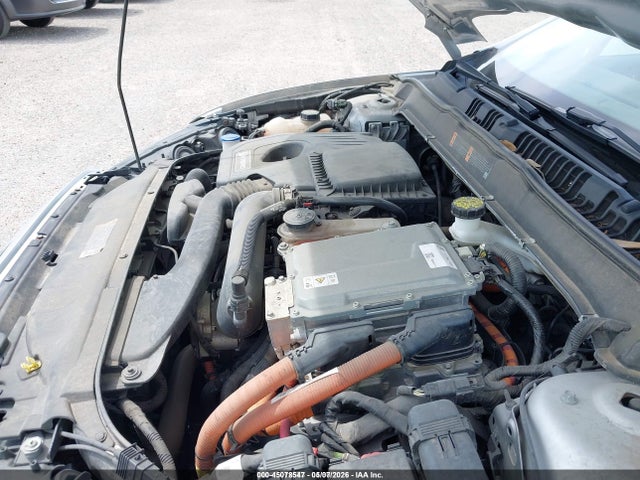 3FA6P0UU6JR282073 Ford Fusion Hybrid S
