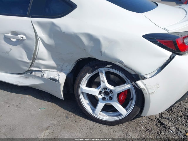Продаж на аукціоні авто 2025 Toyota Gr86 Premium, vin: JF1ZNBE14S8752476, номер лоту: 45078558