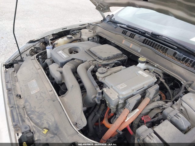 3FA6P0LU6KR149493 Ford Fusion Hybrid Se