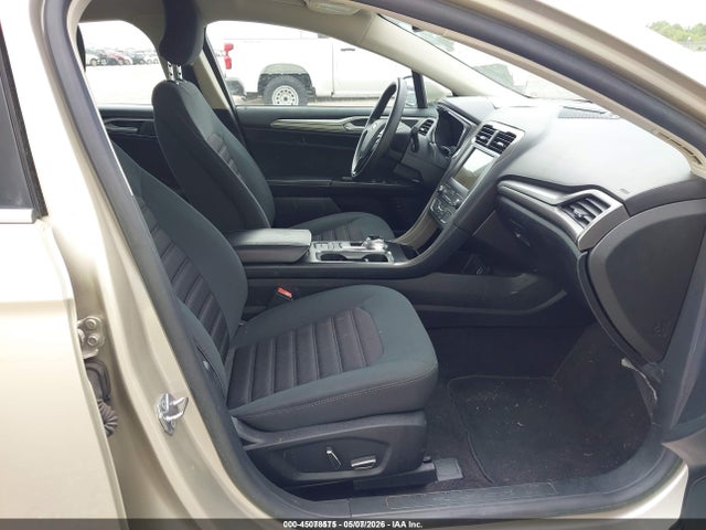 3FA6P0LU6KR149493 Ford Fusion Hybrid Se