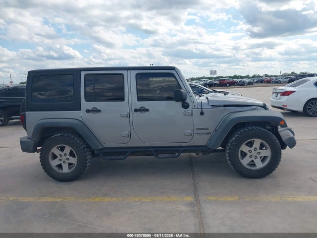 1C4BJWDG3JL878666 Jeep Wrangler Jk Unlimited Sport 4x4