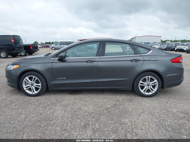3FA6P0UU4JR235785 Ford Fusion Hybrid S