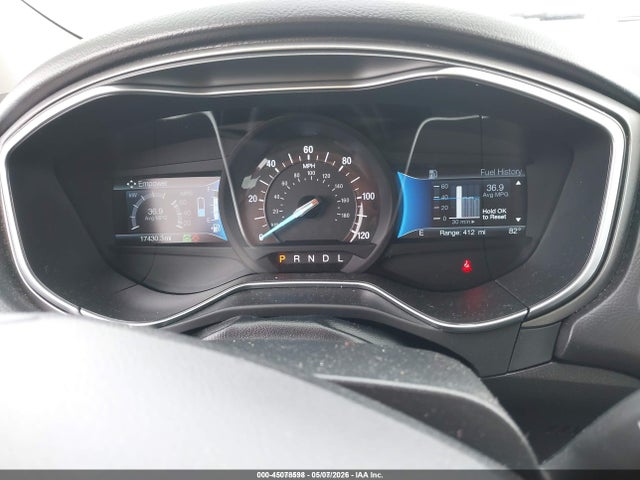 3FA6P0UU4JR235785 Ford Fusion Hybrid S