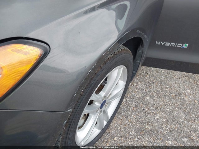 3FA6P0UU4JR235785 Ford Fusion Hybrid S