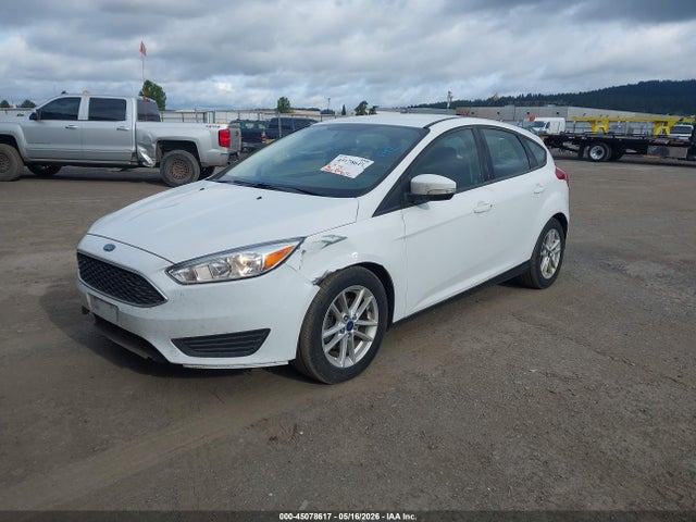 45078617 :رقم المزاد ، 1FADP3K25HL231067 vin ، 2017 Ford Focus Se مزاد بيع