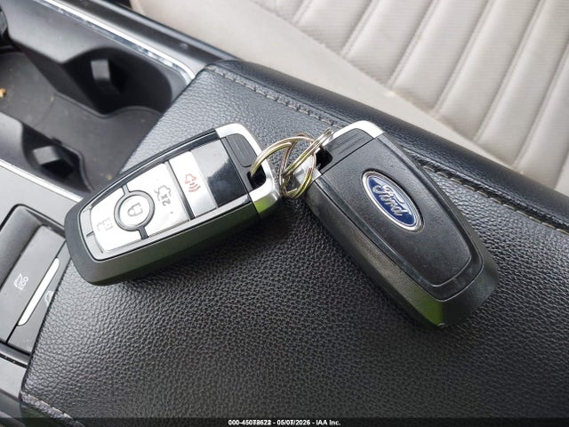 3FA6P0UU7JR282079 Ford Fusion Hybrid S