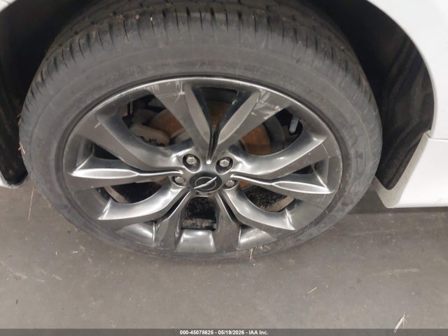 45078625 :رقم المزاد ، 1C3CCCBB4GN184011 vin ، 2016 Chrysler 200 S مزاد بيع