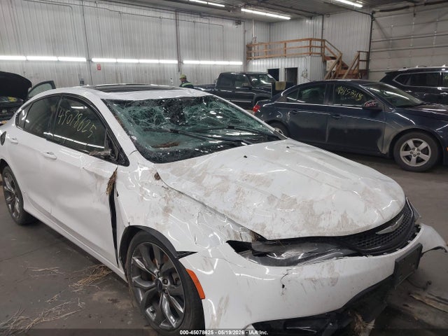 45078625 :رقم المزاد ، 1C3CCCBB4GN184011 vin ، 2016 Chrysler 200 S مزاد بيع