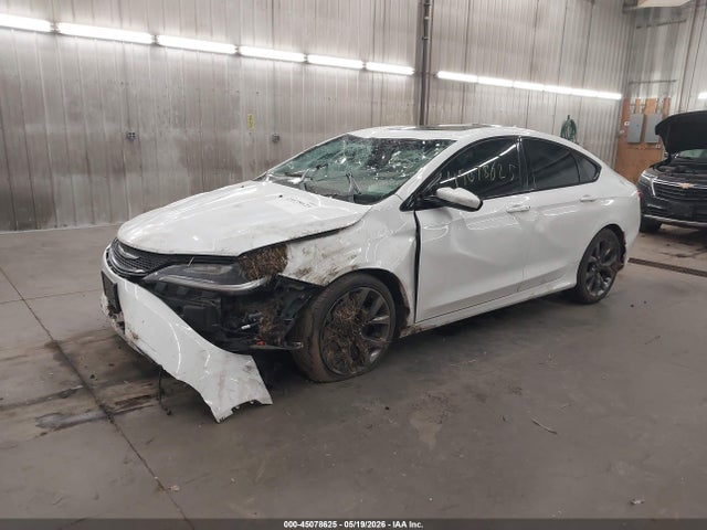 45078625 :رقم المزاد ، 1C3CCCBB4GN184011 vin ، 2016 Chrysler 200 S مزاد بيع