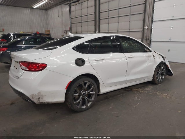 45078625 :رقم المزاد ، 1C3CCCBB4GN184011 vin ، 2016 Chrysler 200 S مزاد بيع