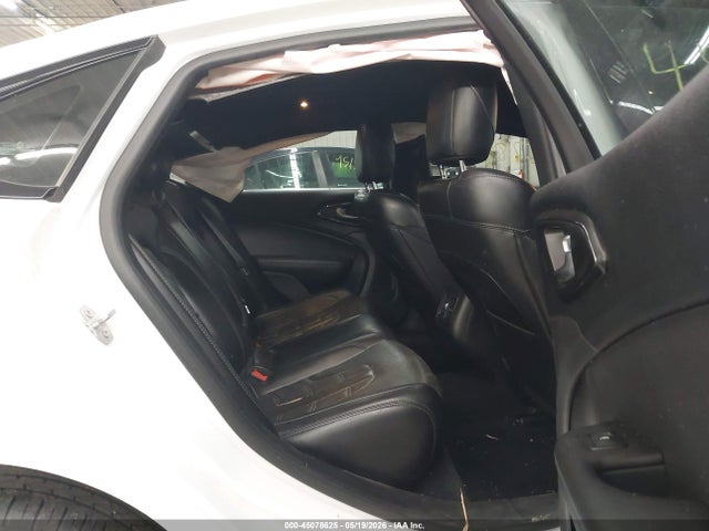 45078625 :رقم المزاد ، 1C3CCCBB4GN184011 vin ، 2016 Chrysler 200 S مزاد بيع