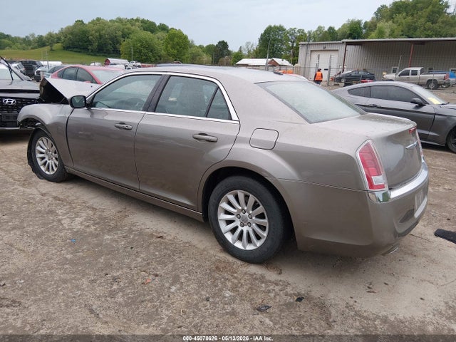 2014 Chrysler 300 მანქანა იყიდება აუქციონზე, vin: 2C3CCAAG8EH228700, აუქციონის ნომერი: 45078626