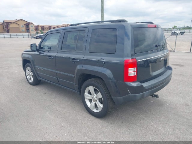 2014 Jeep Patriot Latitude მანქანა იყიდება აუქციონზე, vin: 1C4NJPFB1ED701134, აუქციონის ნომერი: 45078653