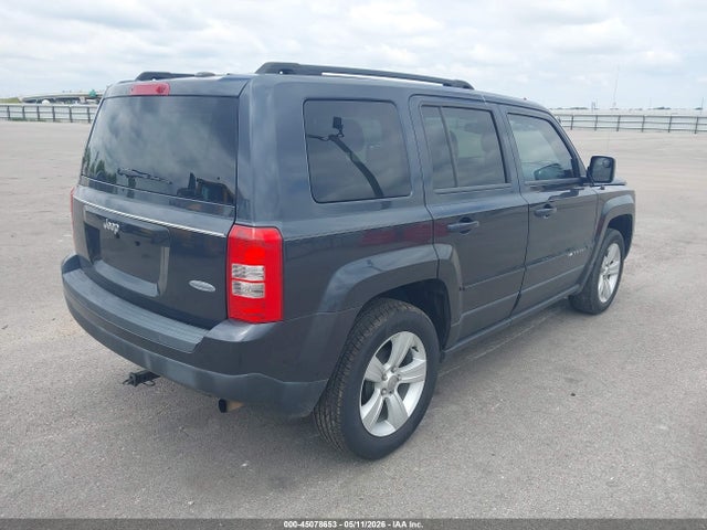 2014 Jeep Patriot Latitude მანქანა იყიდება აუქციონზე, vin: 1C4NJPFB1ED701134, აუქციონის ნომერი: 45078653
