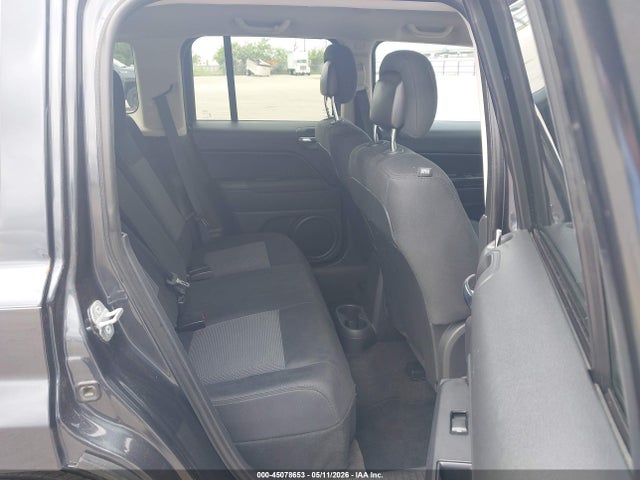 2014 Jeep Patriot Latitude მანქანა იყიდება აუქციონზე, vin: 1C4NJPFB1ED701134, აუქციონის ნომერი: 45078653