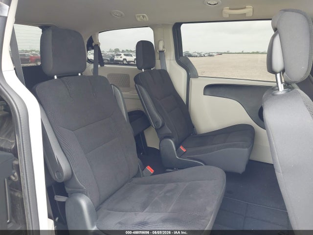 45078656 :رقم المزاد ، 2C4RDGBG0JR236864 vin ، 2018 Dodge Grand Caravan Se مزاد بيع