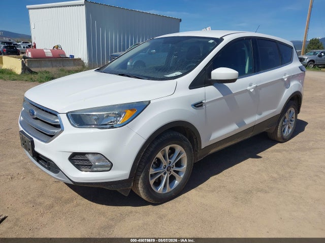 1FMCU9GD2HUA30177 Ford ESCAPE SE