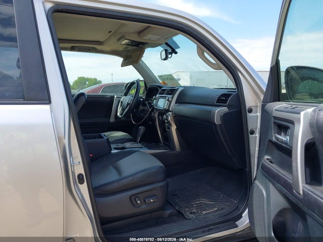 Продажа на аукционе авто 2015 Toyota 4runner Sr5 Premium, vin: JTEZU5JR9F5106606, номер лота: 45078702