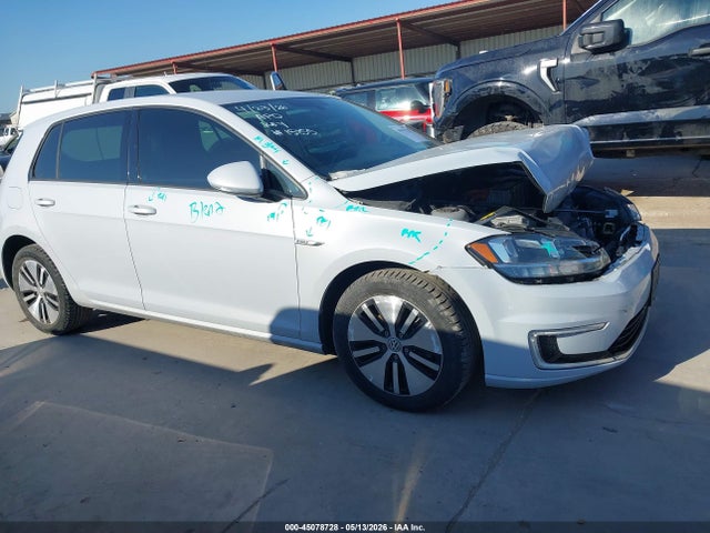 WVWKR7AU0KW903130 Volkswagen E-golf Se