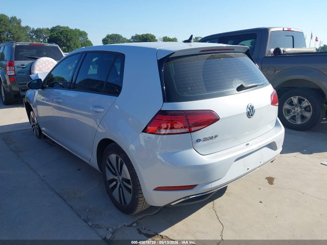 WVWKR7AU0KW903130 Volkswagen E-golf Se