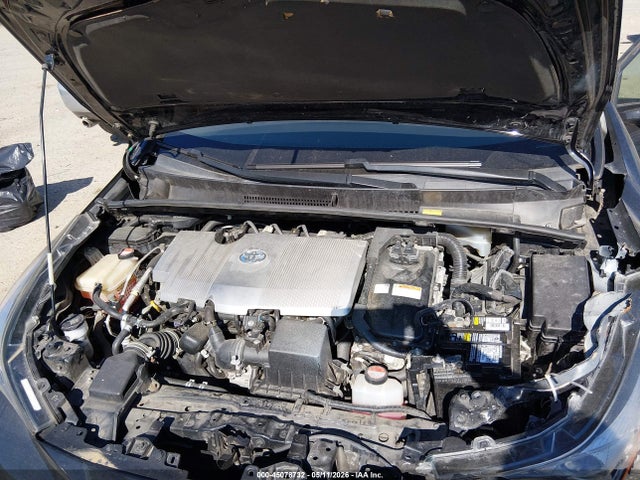 JTDKARFU9G3002665 Toyota Prius Three Touring