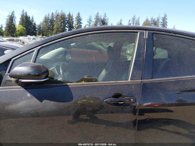JTDKARFU9G3002665 Toyota Prius Three Touring