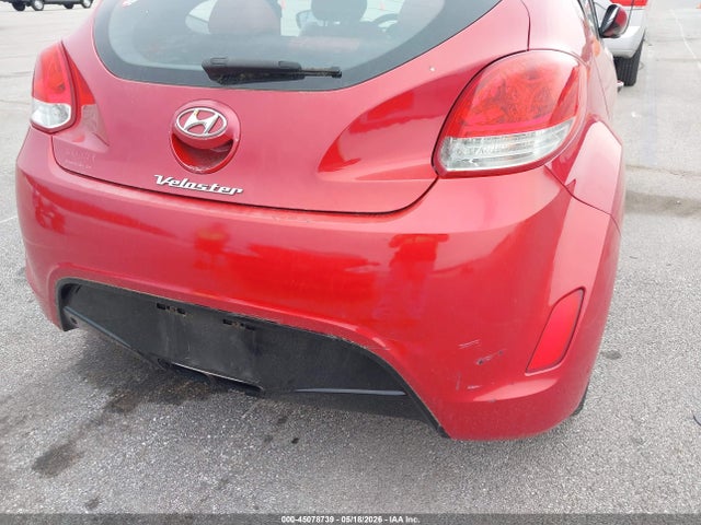 Продажа на аукционе авто 2012 Hyundai Veloster Base W/red/black, vin: KMHTC6AD9CU056018, номер лота: 45078739