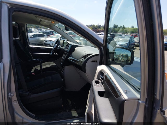 2C4RDGBG5JR248606 Dodge Grand Caravan Se