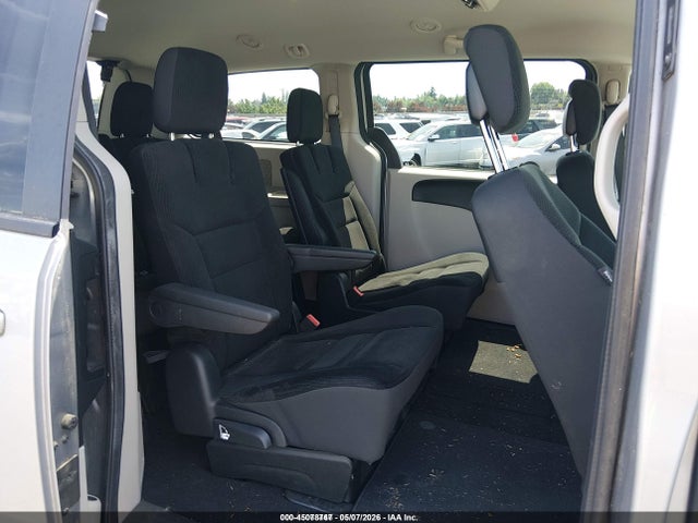 2C4RDGBG5JR248606 Dodge Grand Caravan Se