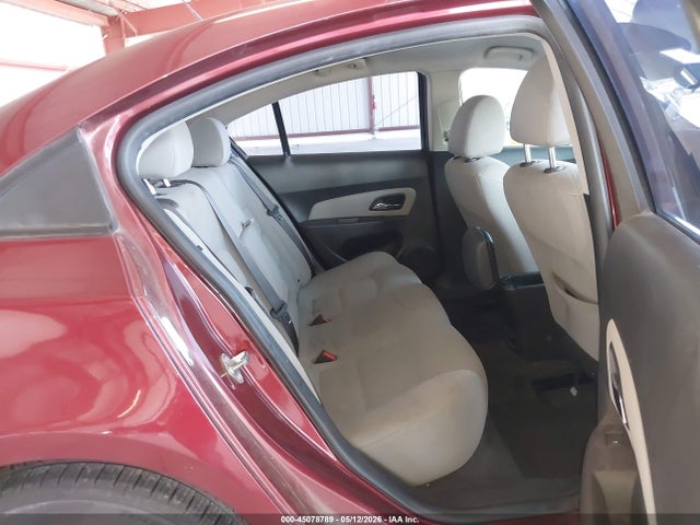 1G1PC5SB9F7174661 Chevrolet Cruze 1lt Auto