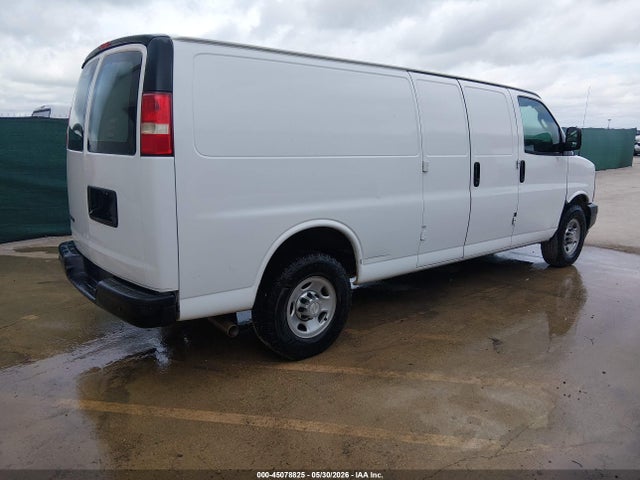 Aukcja sprzedaży 2017 Chevrolet Express 3500 Work Van, vin: 1GCZGHFG0H1245618, numer aukcji: 45078825