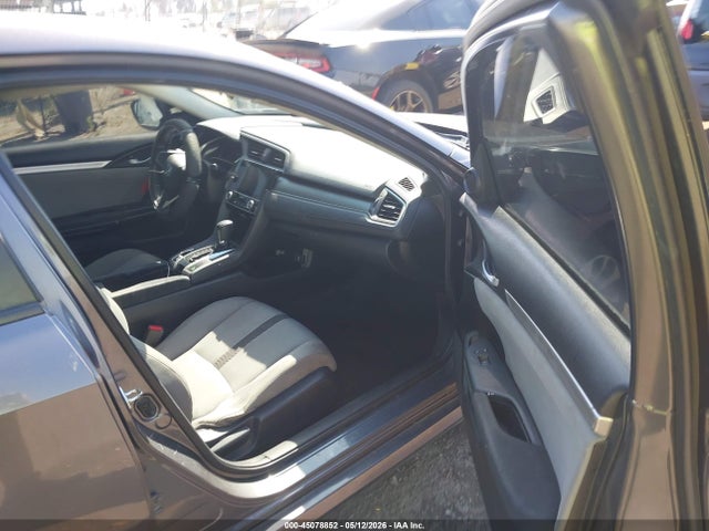 Honda CIVIC EX 2018 2HGFC2F74JH578215 Image 5