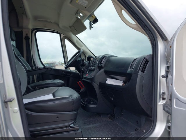 2018 Ram Promaster 2500 Window Van High Roof 159 Wb მანქანა იყიდება აუქციონზე, vin: 3C7WRVPG8JE154726, აუქციონის ნომერი: 45078867
