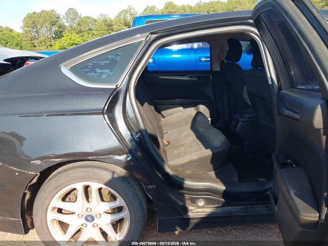 45078868 :رقم المزاد ، 3FA6P0H74FR210848 vin ، 2015 Ford Fusion Se مزاد بيع