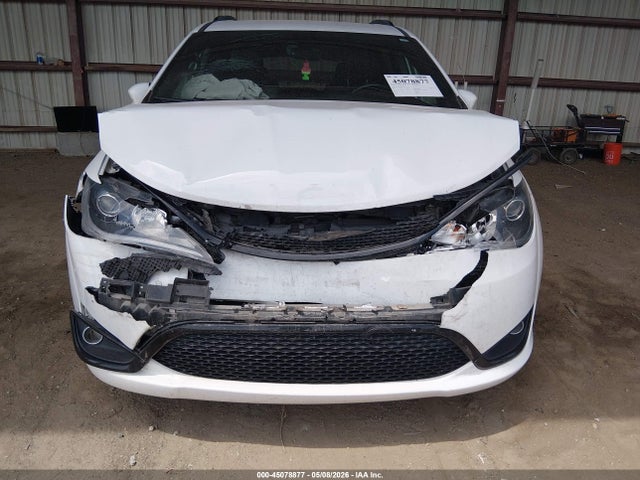 Продаж на аукціоні авто 2019 Chrysler Pacifica Touring L, vin: 2C4RC1BG6KR522767, номер лоту: 45078877