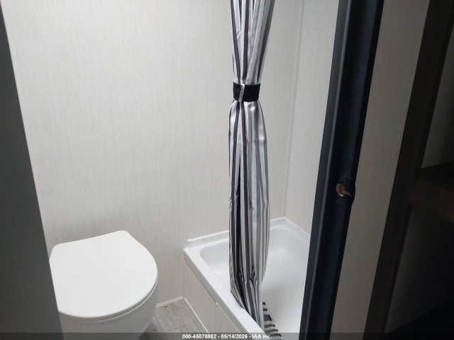Продажа на аукционе авто 2026 Avenger Travel Trailer, vin: 5ZT2AVEC4TG815432, номер лота: 45078882