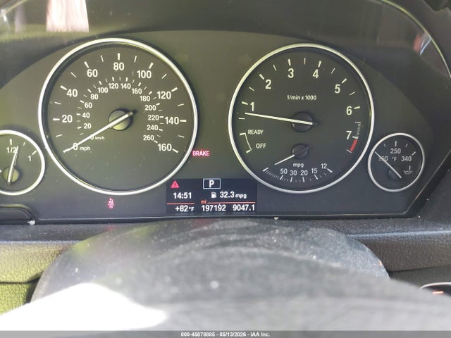 45078885 :رقم المزاد ، WBA3B3G5XFNT68611 vin ، 2015 Bmw 328i Xdrive مزاد بيع