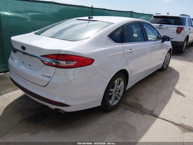 3FA6P0UU0JR273711 Ford Fusion Hybrid S
