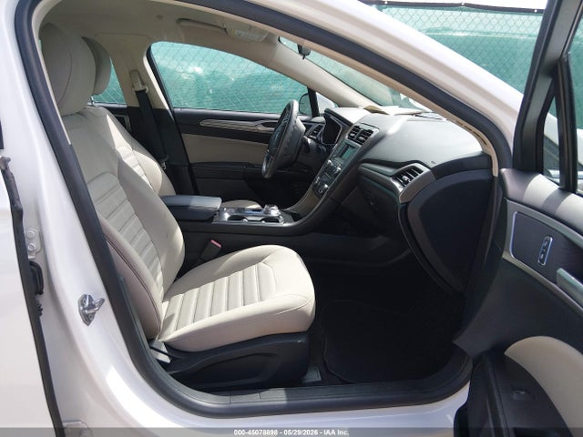 3FA6P0UU0JR273711 Ford Fusion Hybrid S