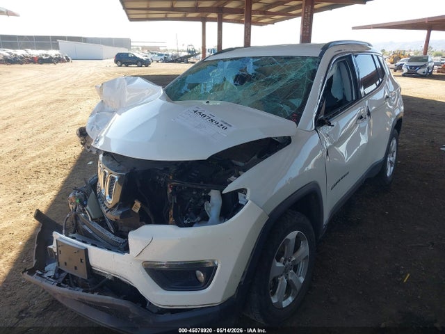 Jeep New Compass Latitude 4x4 2017 3C4NJDBB5HT674877 Image 2