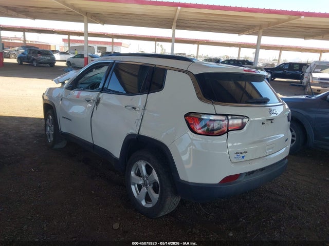 Jeep New Compass Latitude 4x4 2017 3C4NJDBB5HT674877 Image 3