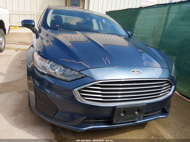 3FA6P0LU7KR190845 Ford Fusion Hybrid Se