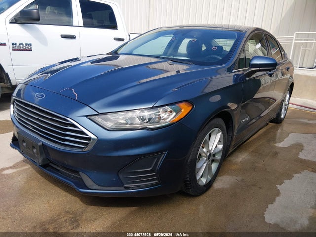 3FA6P0LU7KR190845 Ford Fusion Hybrid Se