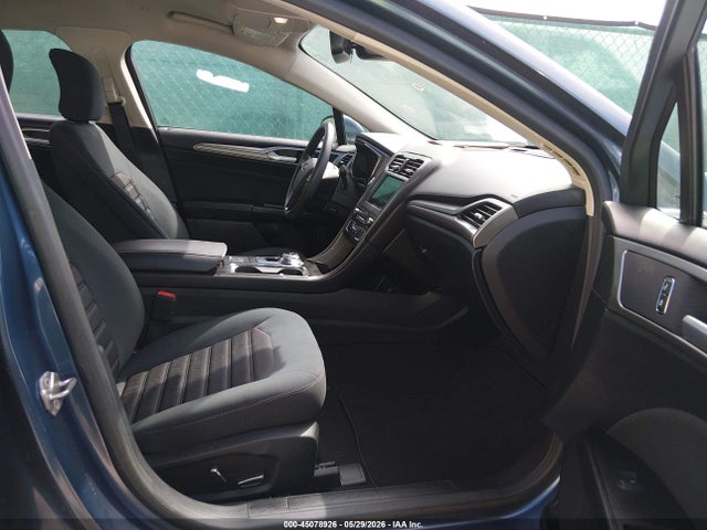 3FA6P0LU7KR190845 Ford Fusion Hybrid Se