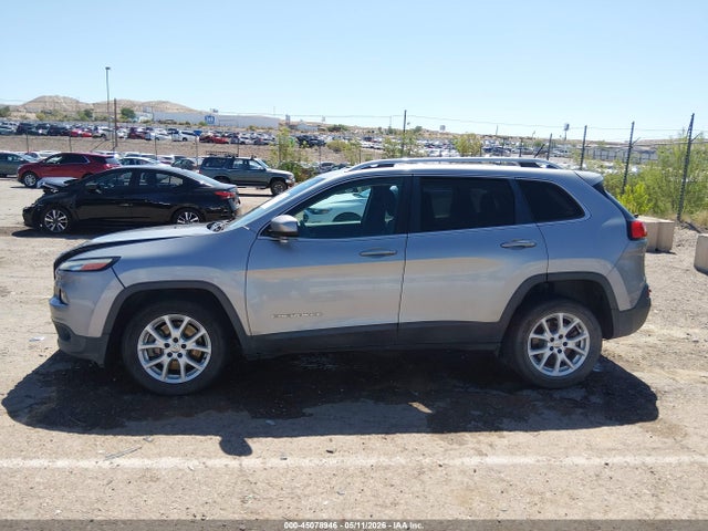 Jeep Cherokee Latitude 2016 1C4PJLCS0GW287969 Image 15