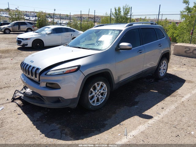 Jeep Cherokee Latitude 2016 1C4PJLCS0GW287969 Image 2
