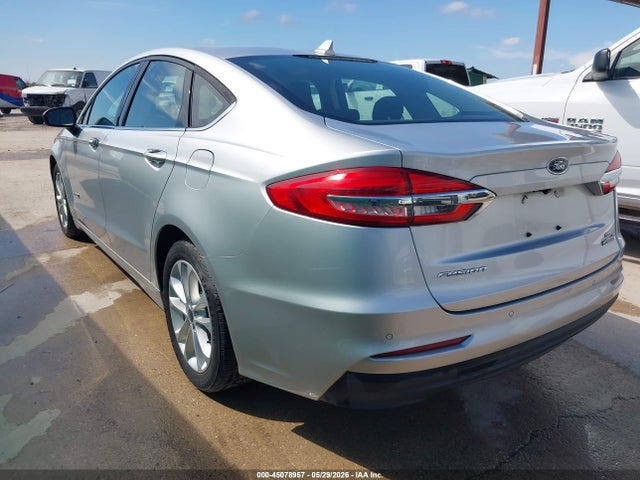 2019 Ford Fusion Hybrid Se მანქანა იყიდება აუქციონზე, vin: 3FA6P0LU7KR190831, აუქციონის ნომერი: 45078957